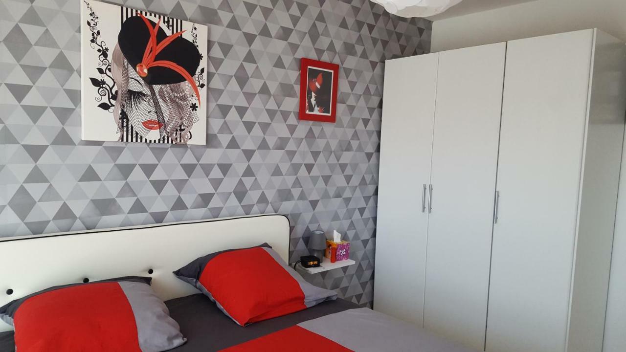 Chambres D'Hotes Chez Pat Et Nanou Six-Fours-les-Plages Exterior photo